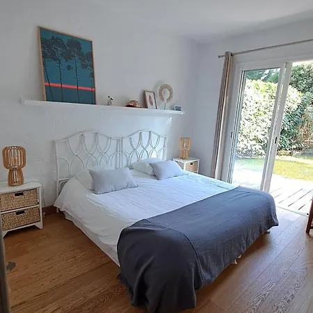 Pereire Les Pins Villa *